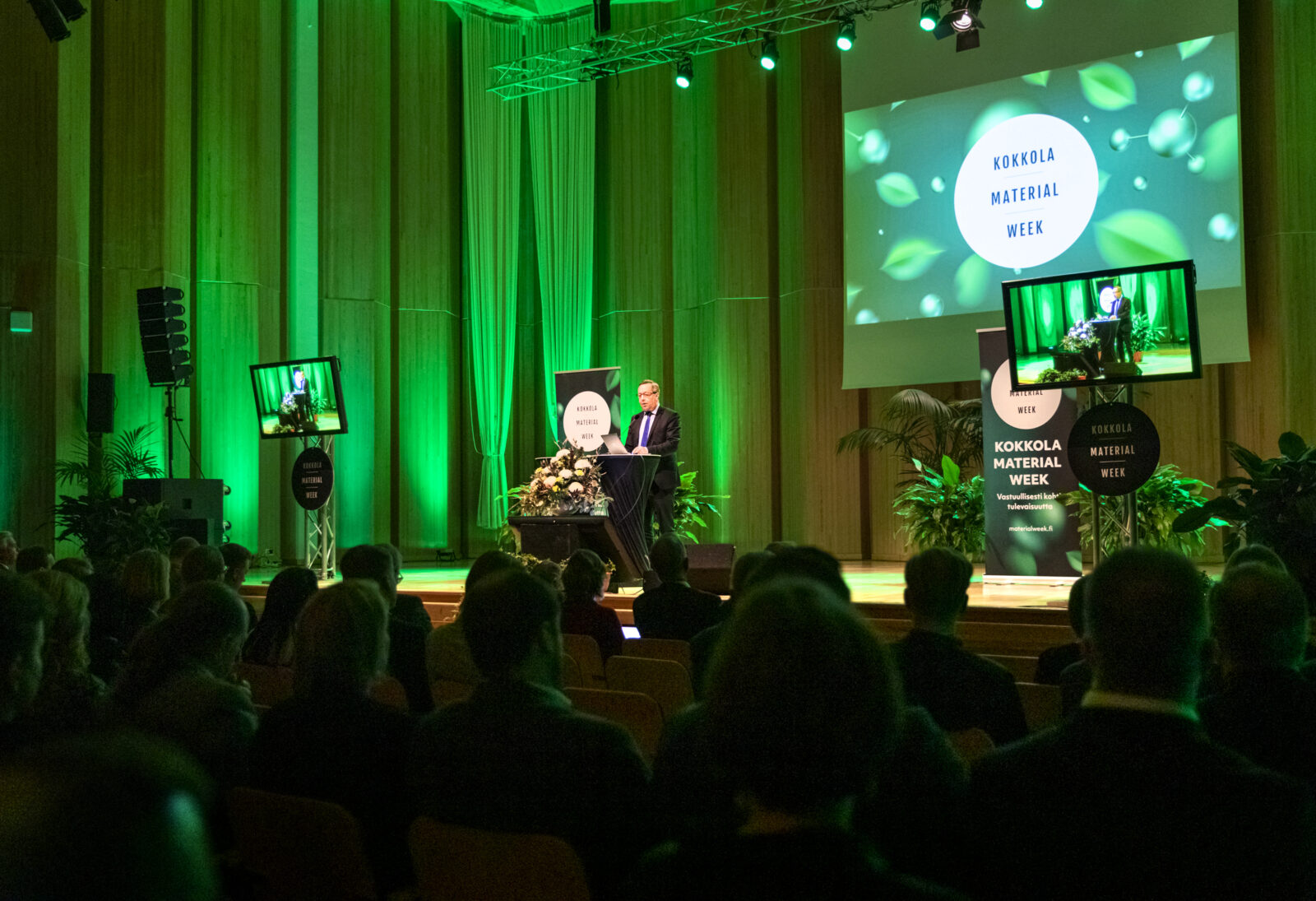 Näringsminister Mika Lintilä på Kokkola Material Week seminariet