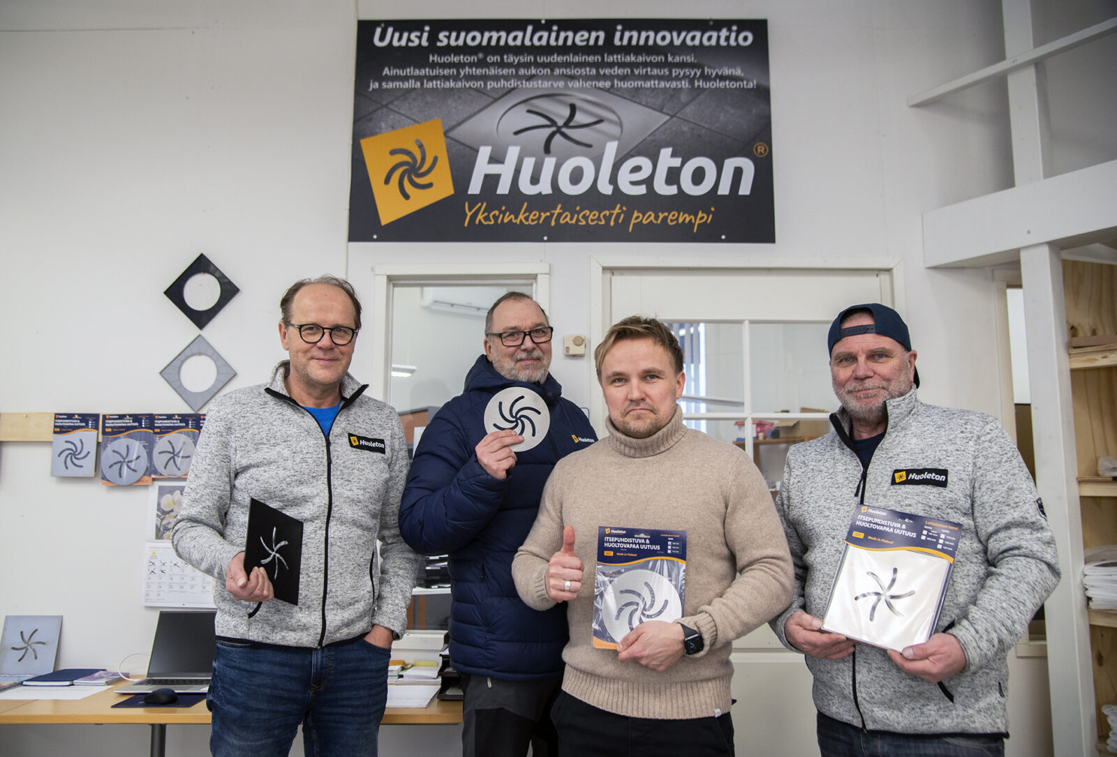 Huoleton Oy henkilökuntaa